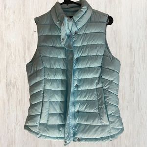 ❌❌SOLD❌❌ NEW Gap Teal Puffer Vest
